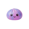 Dumpling Squishy Tie-Dye Violetti puristettuna kädessä