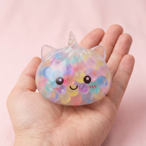 Bubble Dumpling Squishy Yksisarvinen Pastelli kädessä — kokovertailu